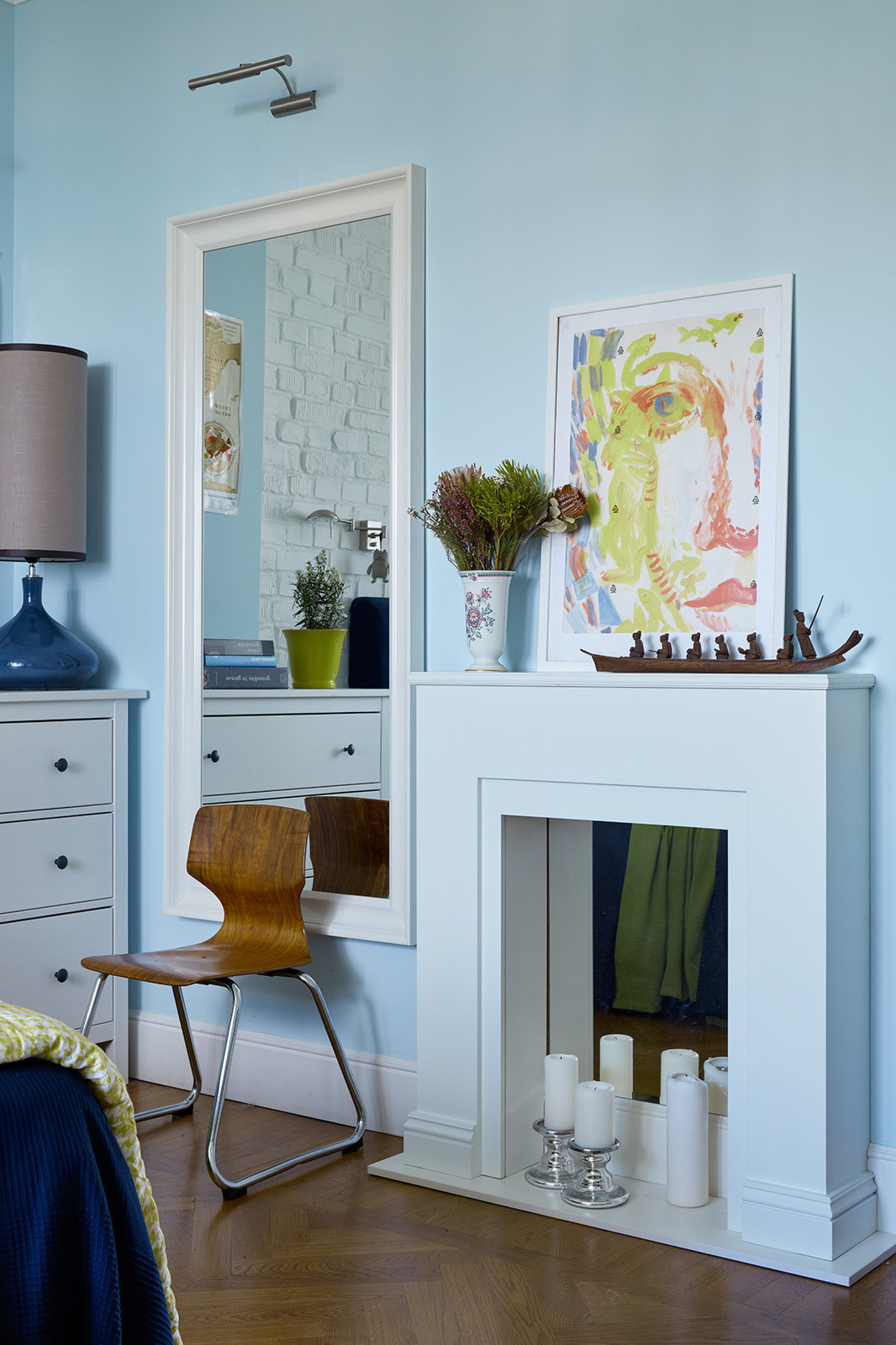 КВАРТИРА НА УЛ.СТРОИТЕЛЕЙ, МОСКВА