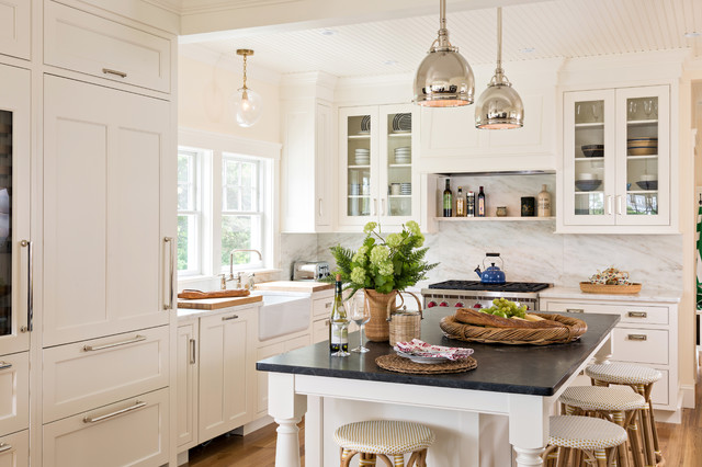 Cape Cod Coastal transitional-kitchen