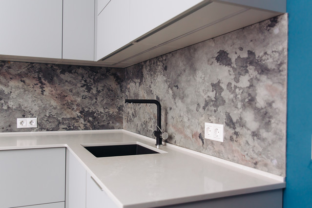 ЖК Южная Акватория на Ленинском contemporary-kitchen