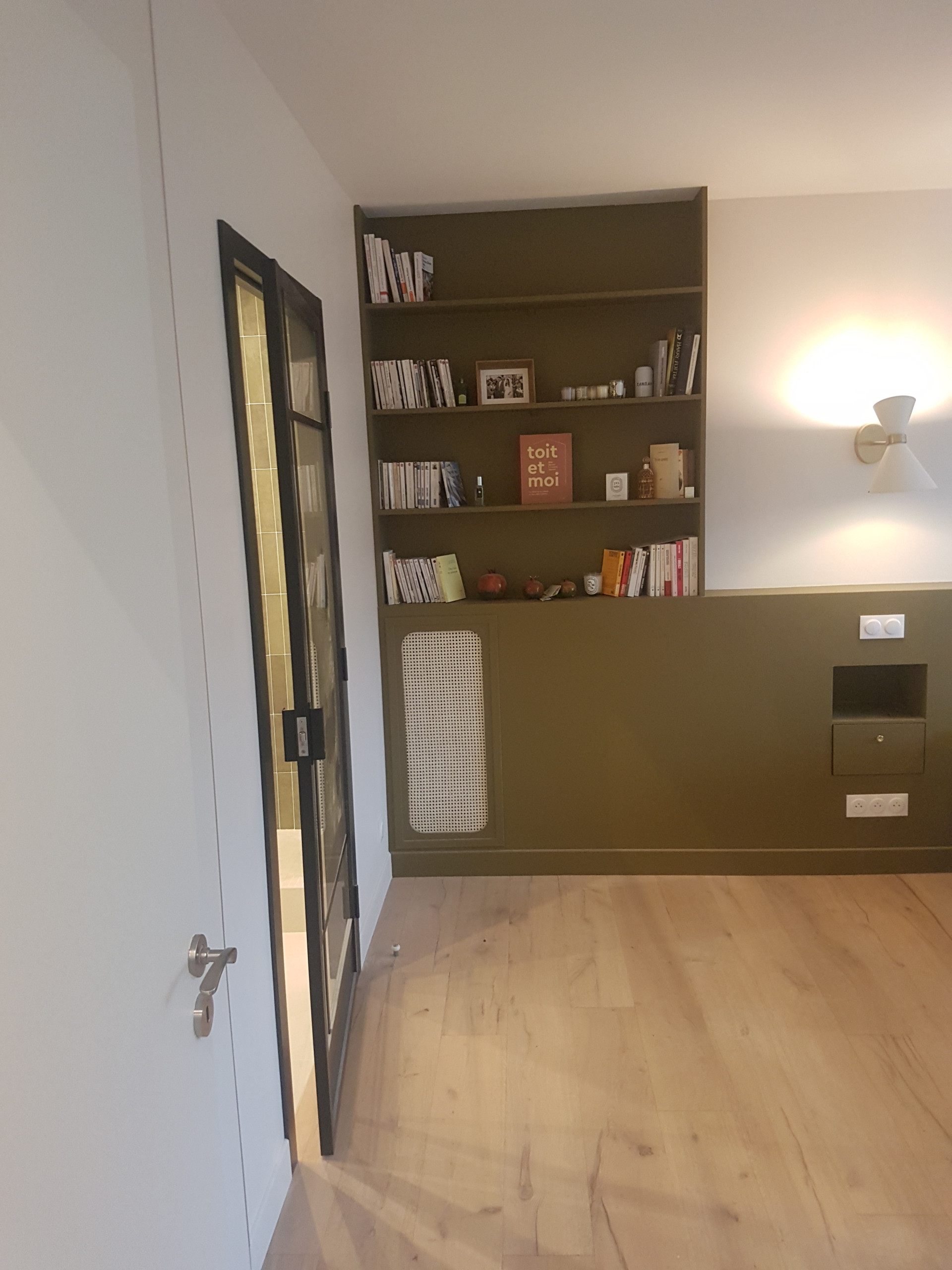 Appartement refondu suite à l'ajout d'un espace voisin