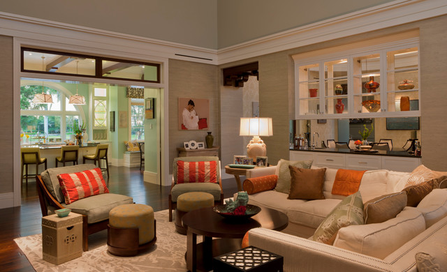 Tranquil Eclectic Residence nyklassisk-dagligstue