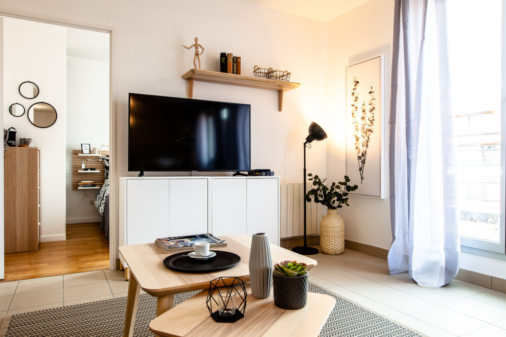 Design ideas for a scandinavian living room in Lyon.