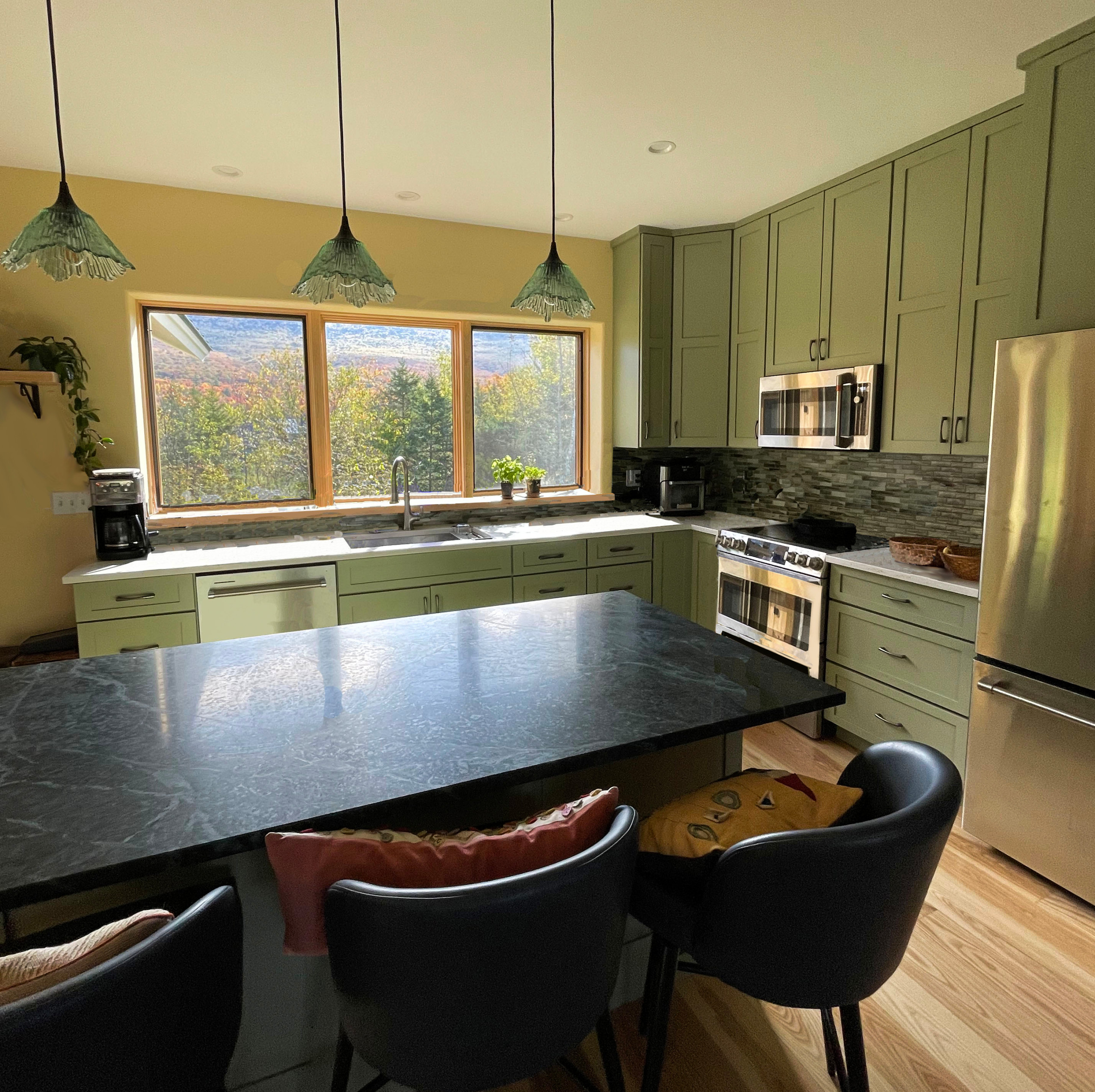 Contemporary Energy Efficient Vermont Farmhouse