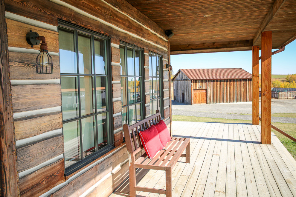 Home design - rustic home design idea in Calgary