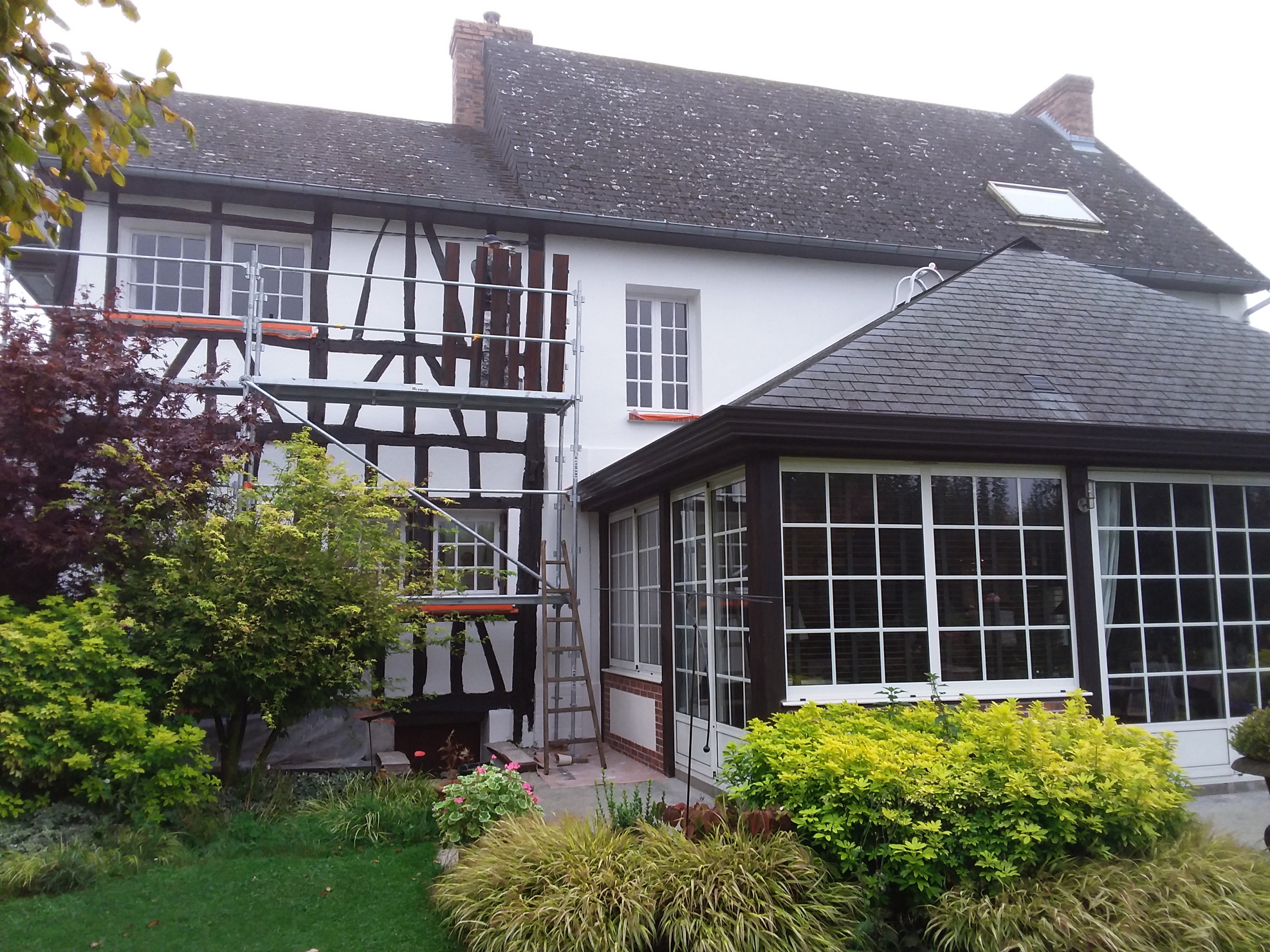 Rénovation façades, home staging pour une belle demeure anglo-normande.
