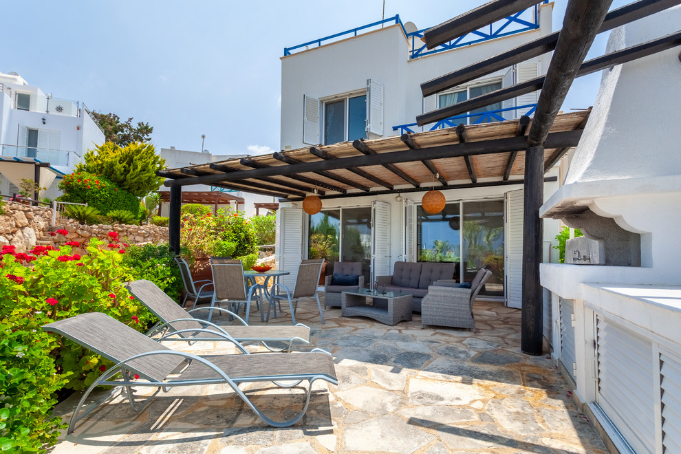 Cozy villa margo by the sea