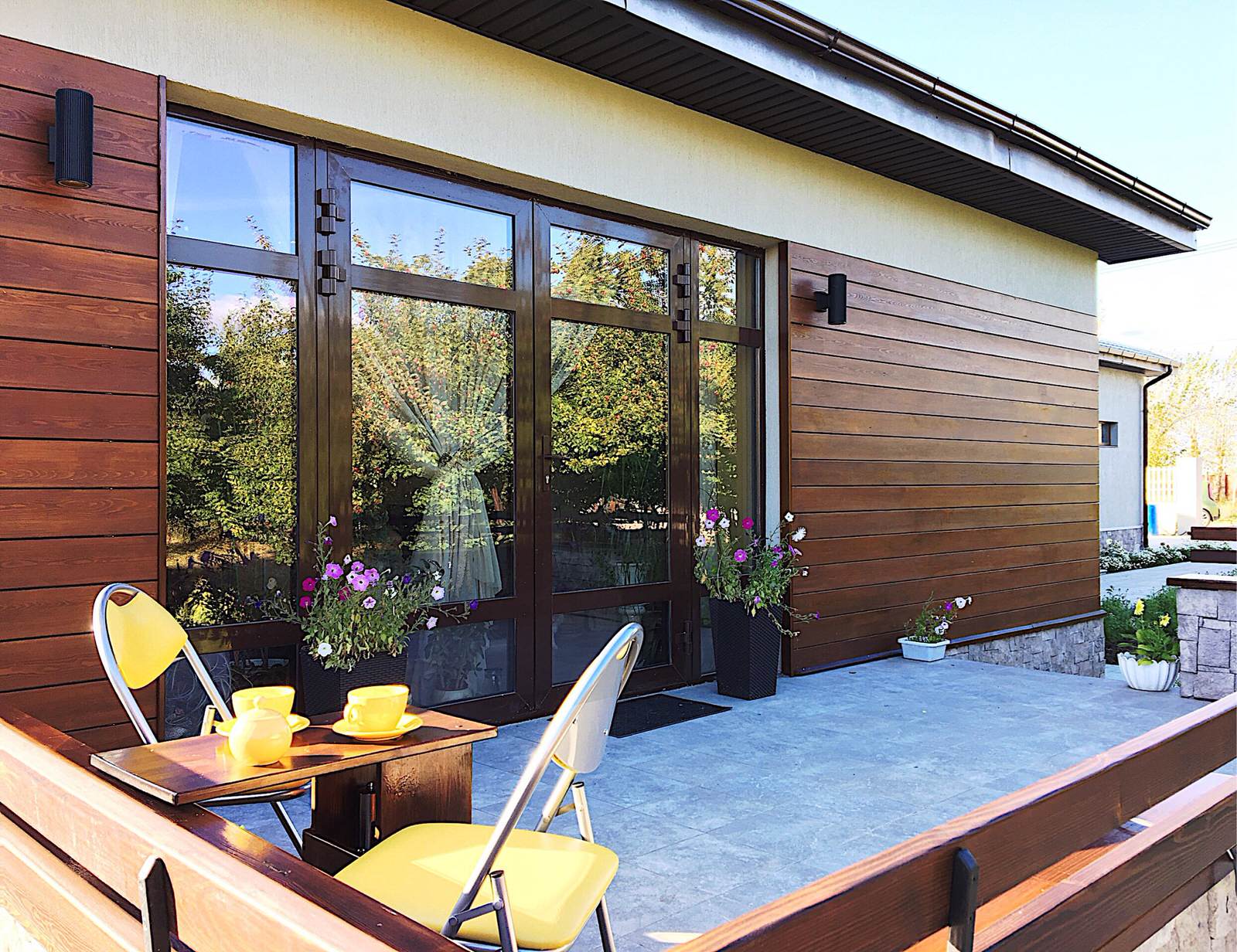 ВОСТОЧНАЯ ТЕРРАСА