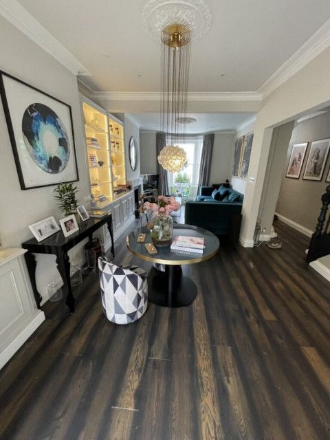Simple Beautiful Looking  Livingroom and Cloakroom industrial-living-room
