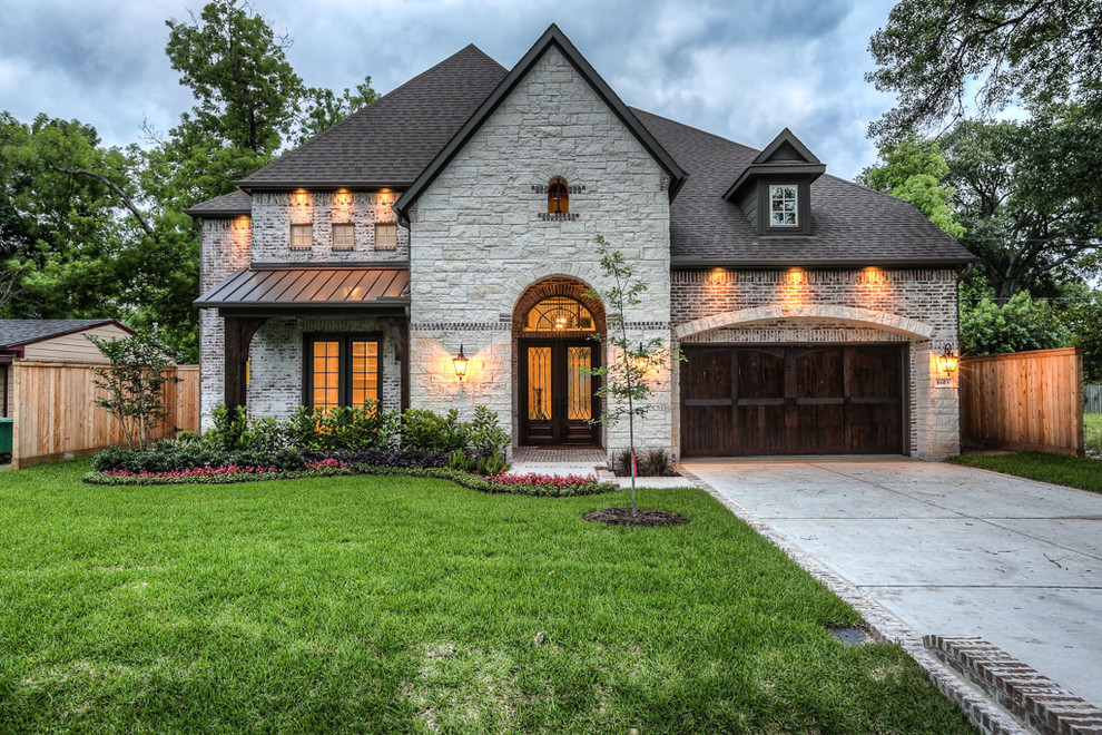 Inspiration for a transitional exterior home remodel in Houston