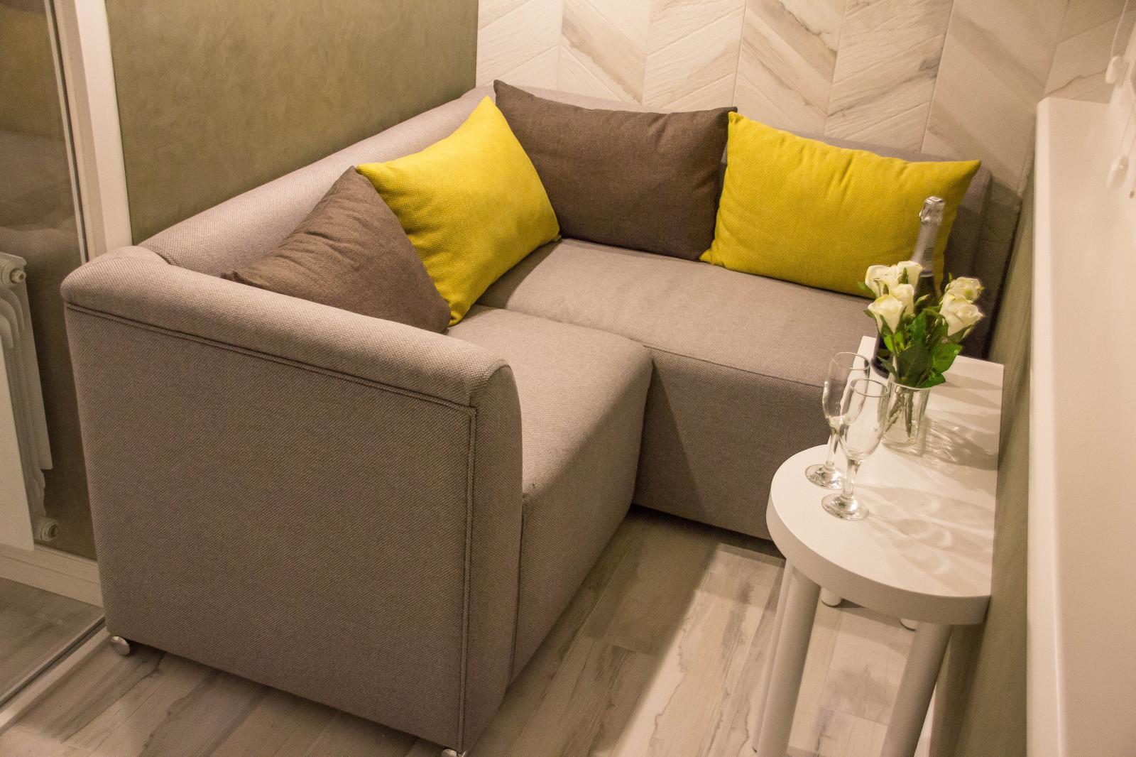 Лоджия. 5 кв.м. Реализация.