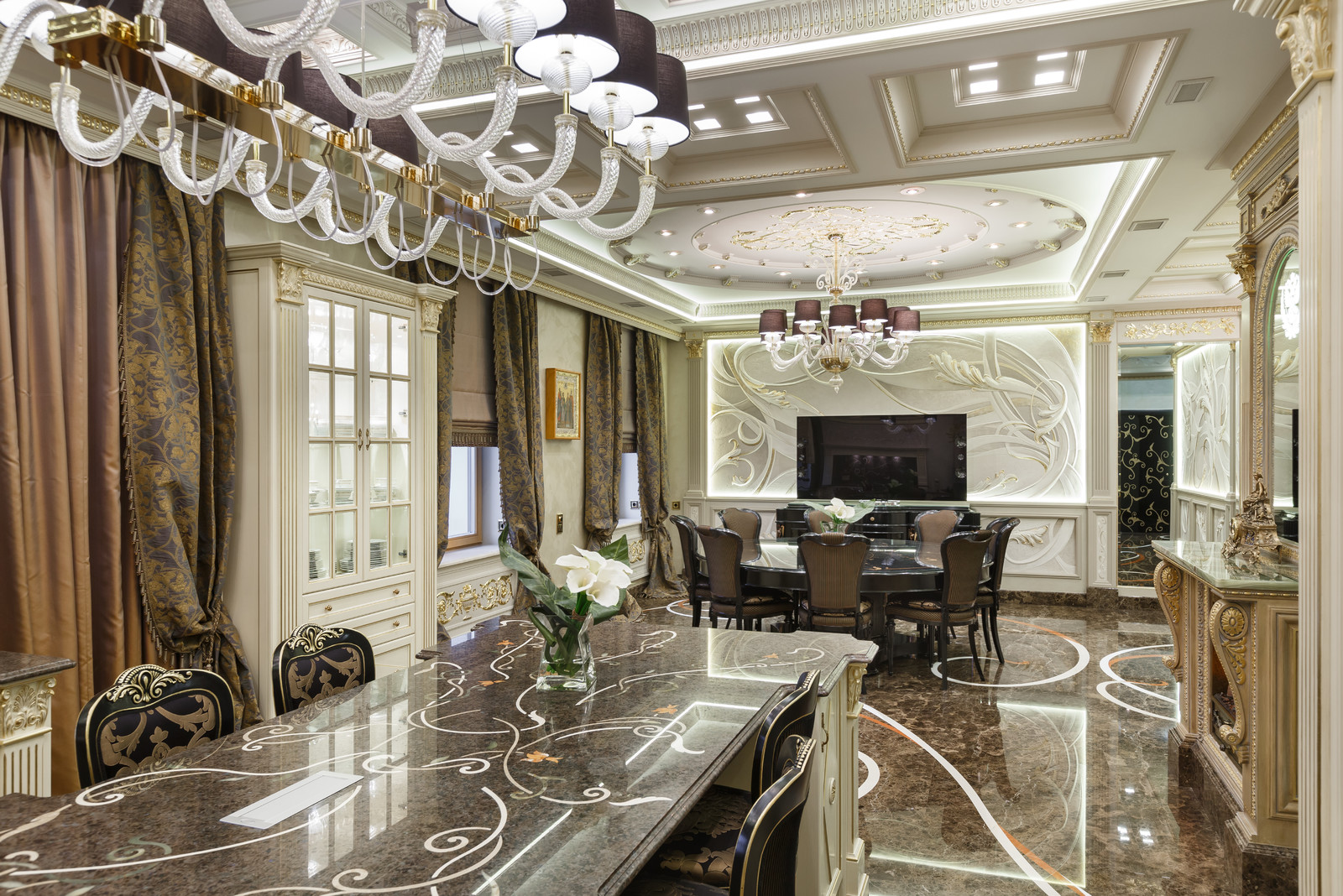 Классический интерьер на Крестовском острове города Петербурга