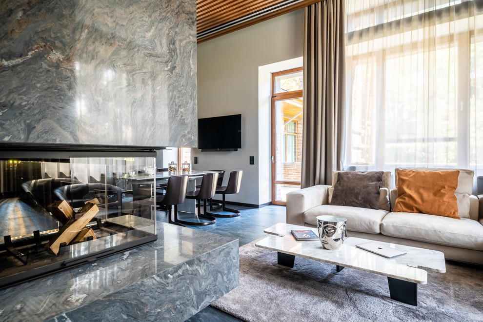 Камин из мрамора для загородной резиденции