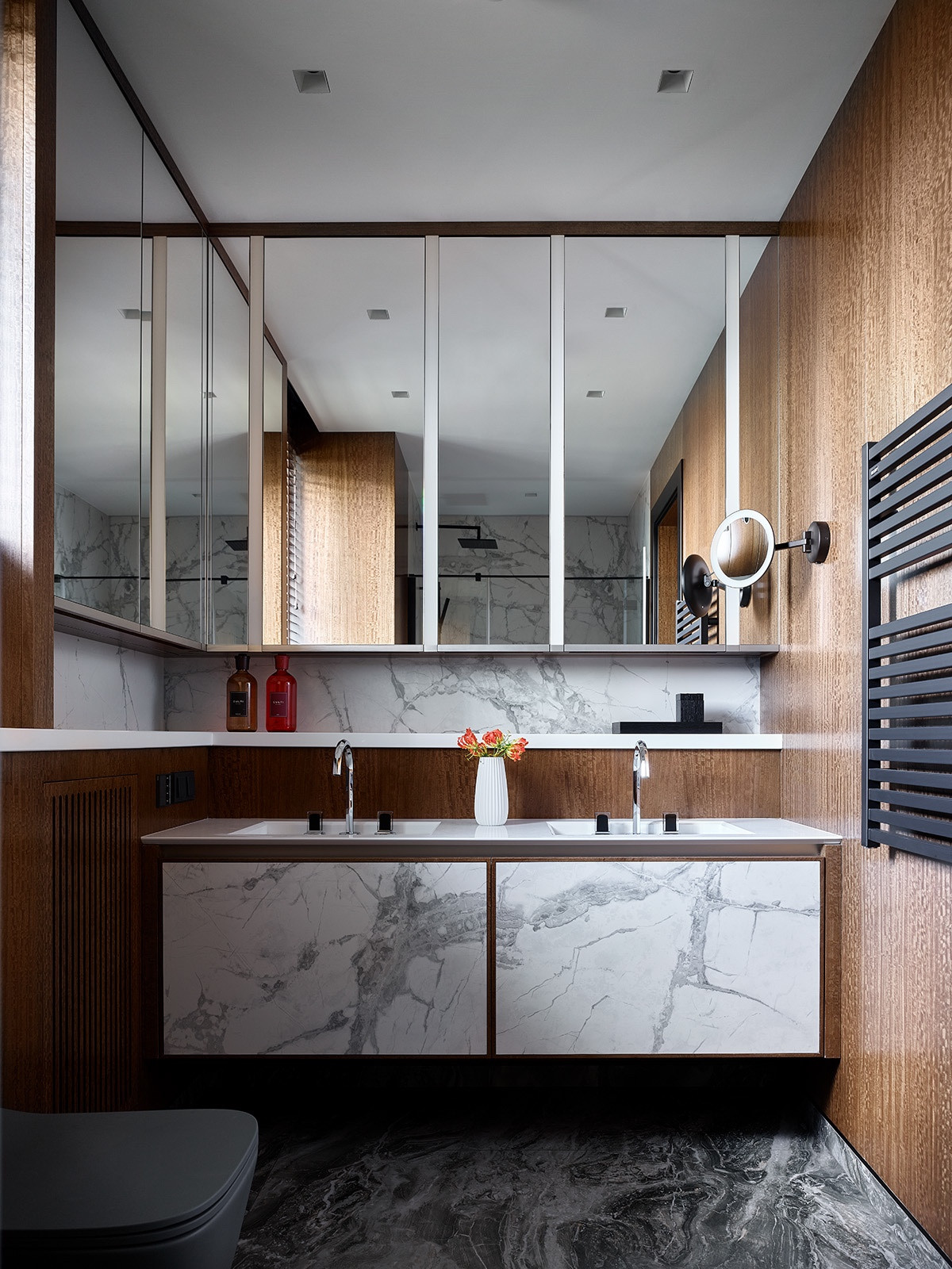 Люкс интерьер санузла в Квартире 120 кв. м. в Современном стиле