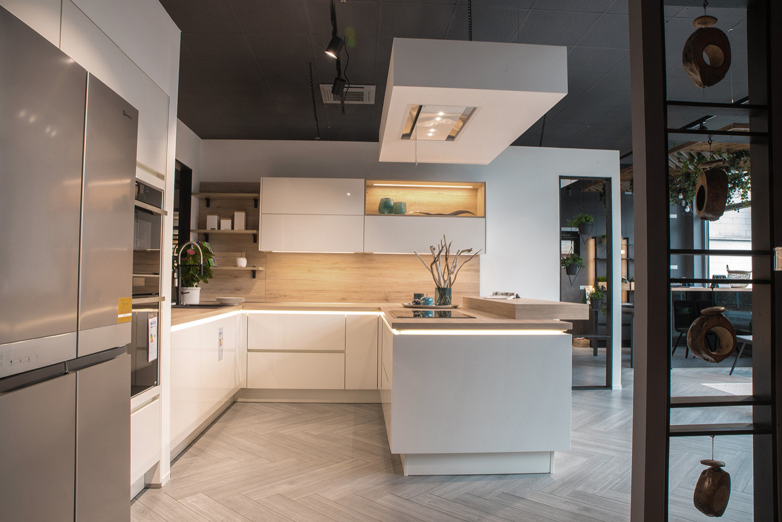 Шоурум салона кухонь в городе Бонн