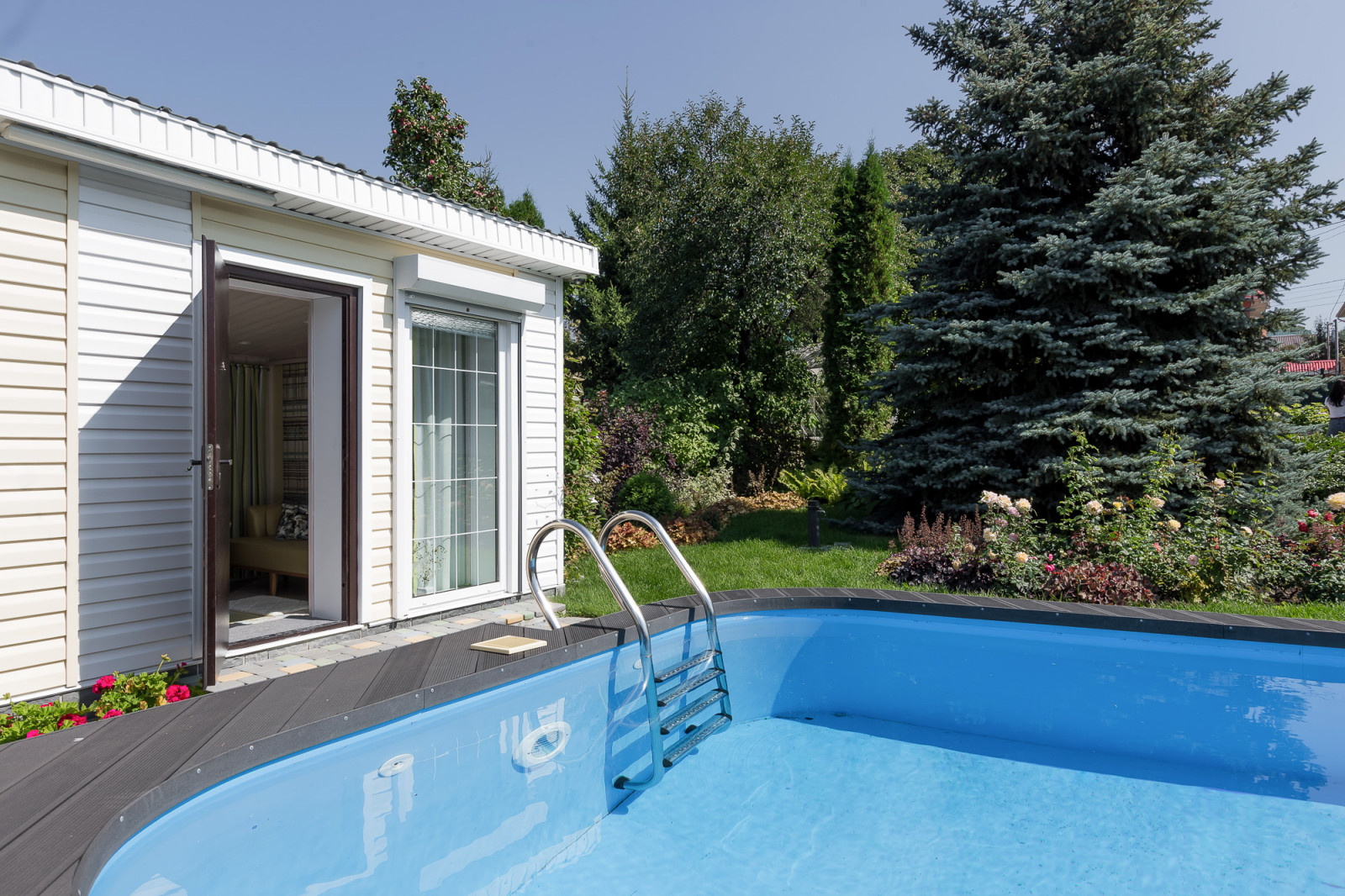 Реконструкция дачного участка, дома и бани в городе Самара