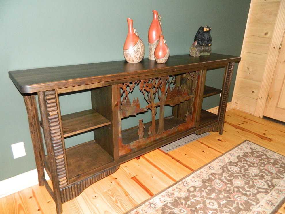 Entryway - rustic entryway idea in Atlanta