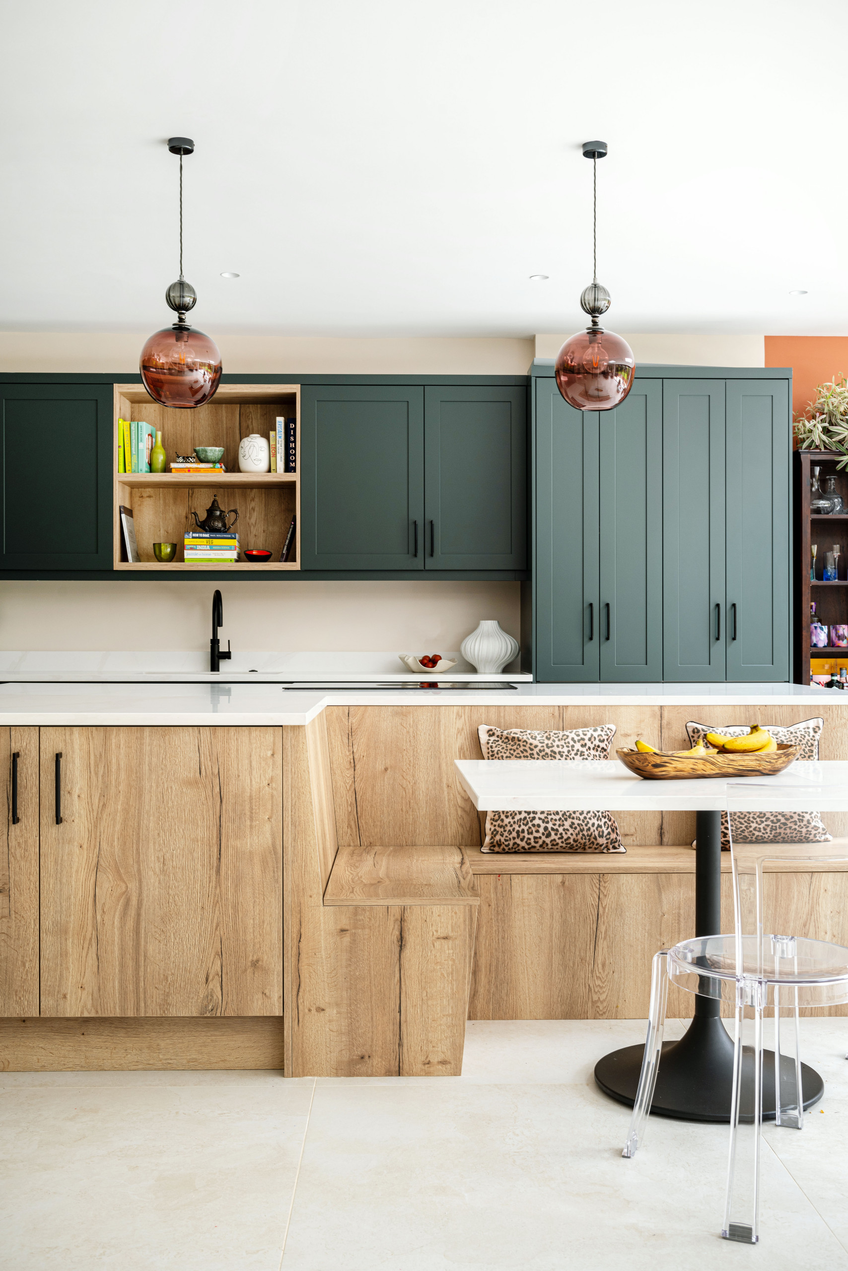 Contemporary 1930's London House - Raven House