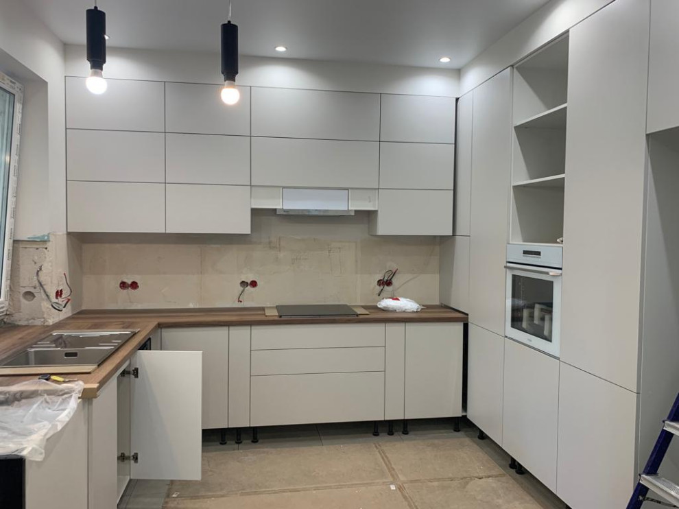 Дом в соснах