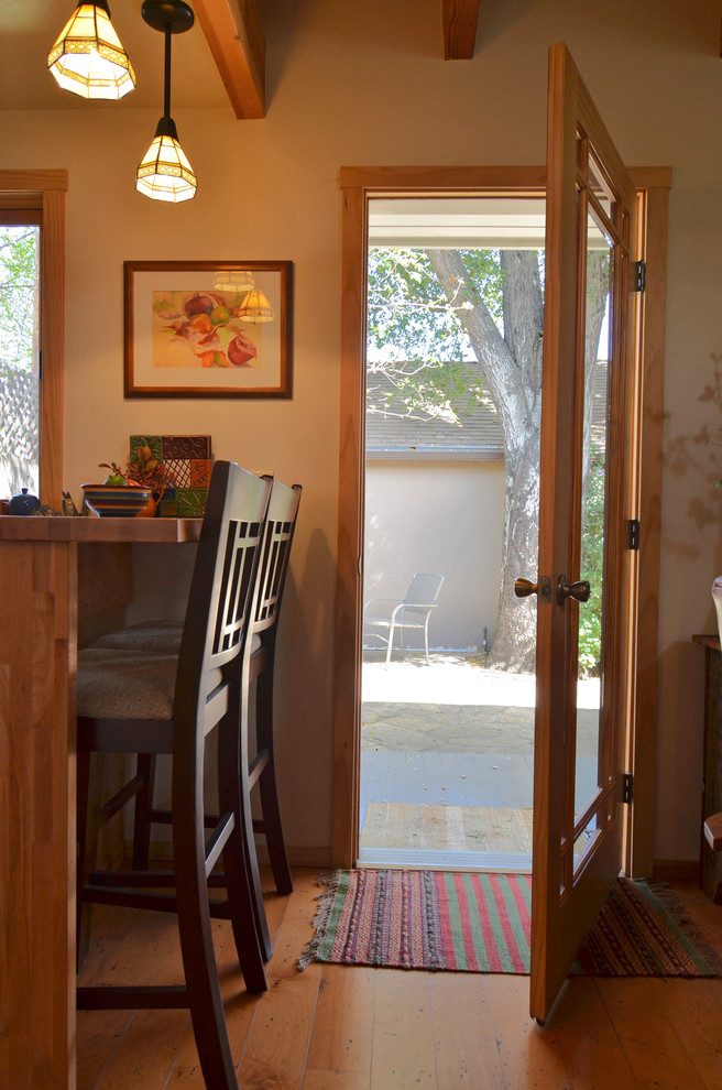 Photo of an arts and crafts kitchen in San Luis Obispo.