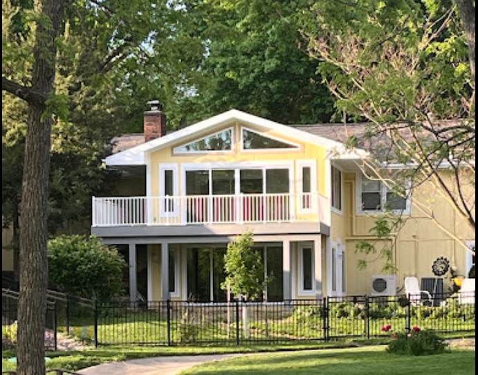 Four-Seasons Room & Deck Upgrade in Lake Waukomis, MO
