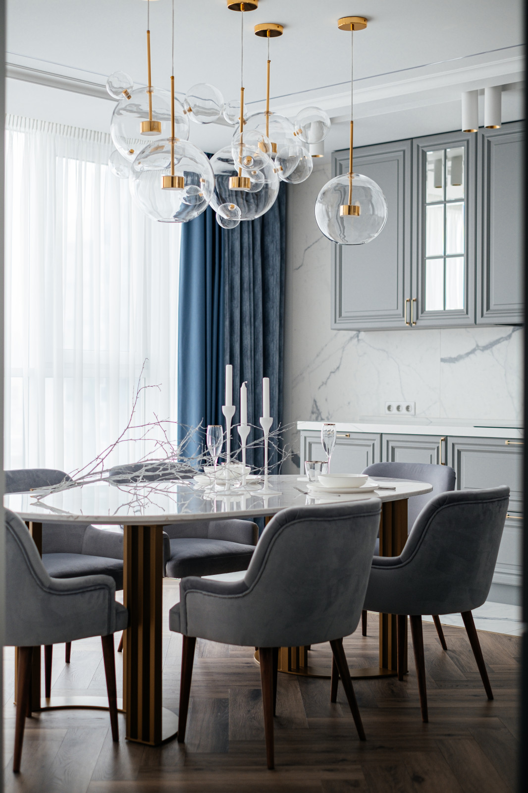 Кухня-гостиная в классическом стиле