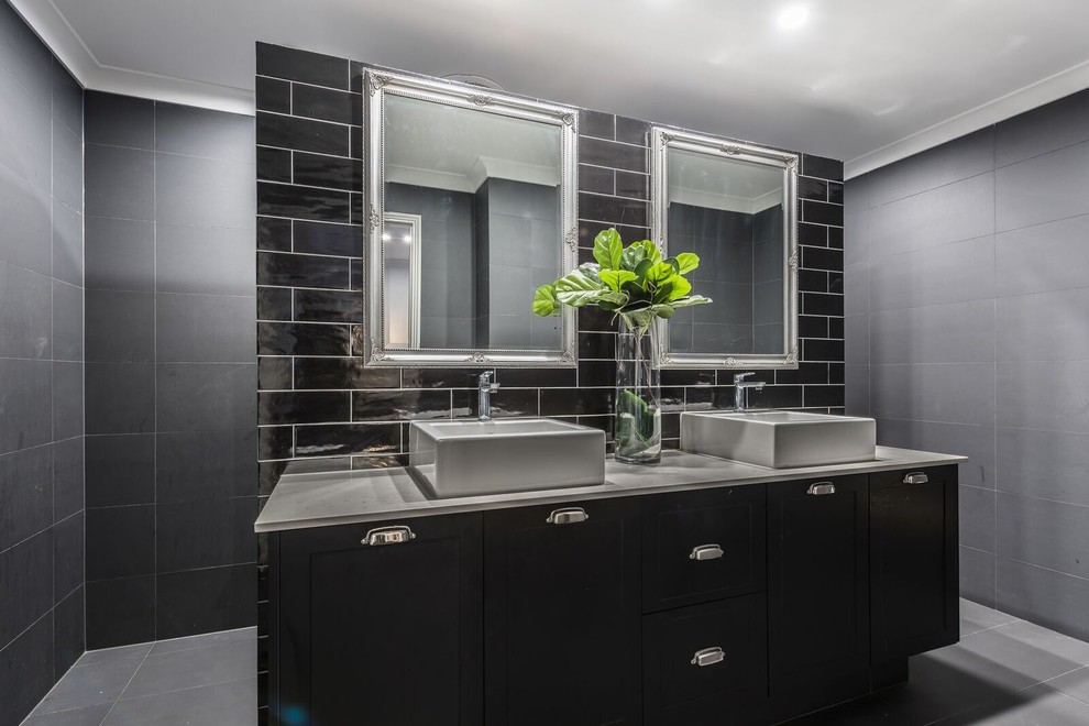This is an example of a transitional bathroom in Perth.