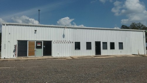 Need inexpensive ideas to make over the front of a restaurant. Need inexpensive ideas to make over the front of a restaurant.