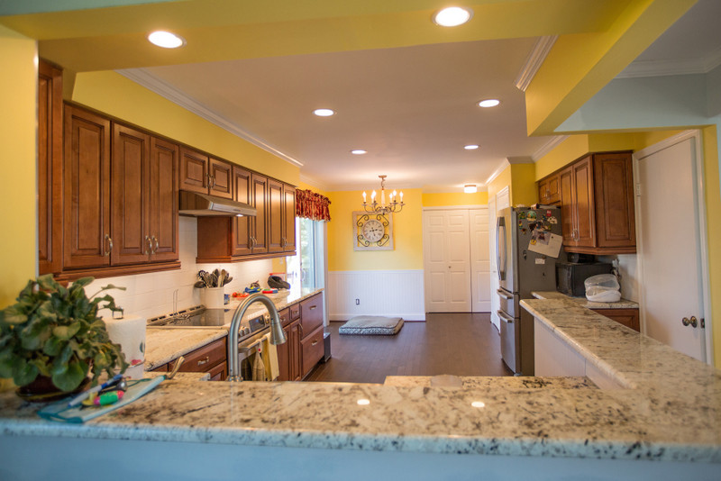 Example of a transitional home design design in DC Metro
