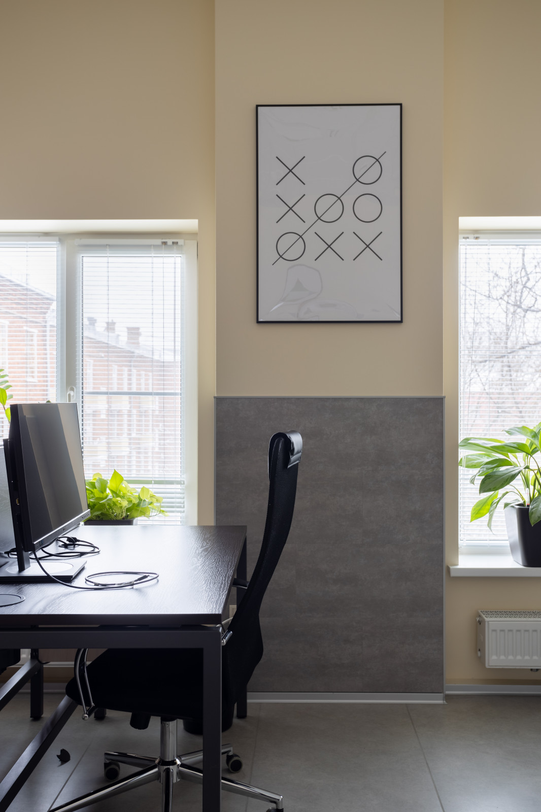 Декорирование офиса в корпоративных цветах