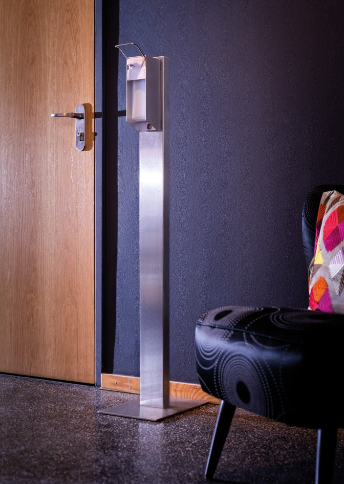 Диспенсер для антисептика, напольный. Материалы: латунь и нержавеющая сталь!