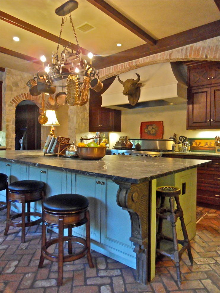 Photo of an eclectic kitchen in Dallas.