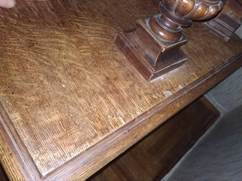 Реставрация Антикварной  мебели в Москве