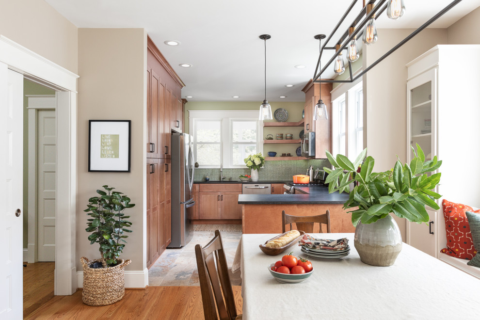 Home design - craftsman home design idea in DC Metro