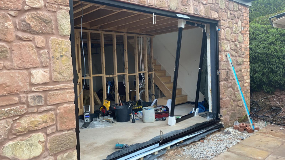 Garage Conversion to Man Pad