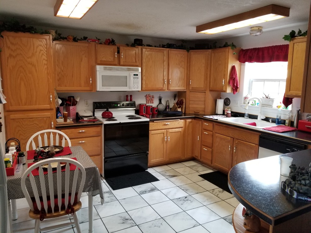 Kitchen Facelift Ideas Needed     