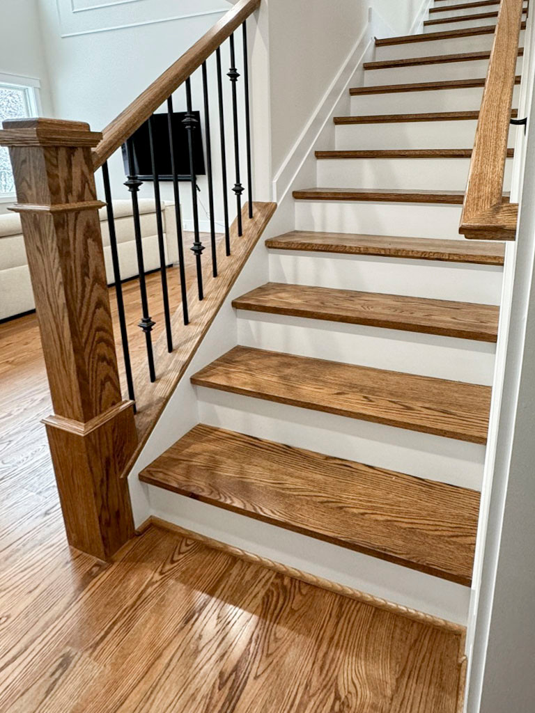 117_Distinct Oak Staircase with Iron Balusters & Oak Rail Profile, Chantilly VA