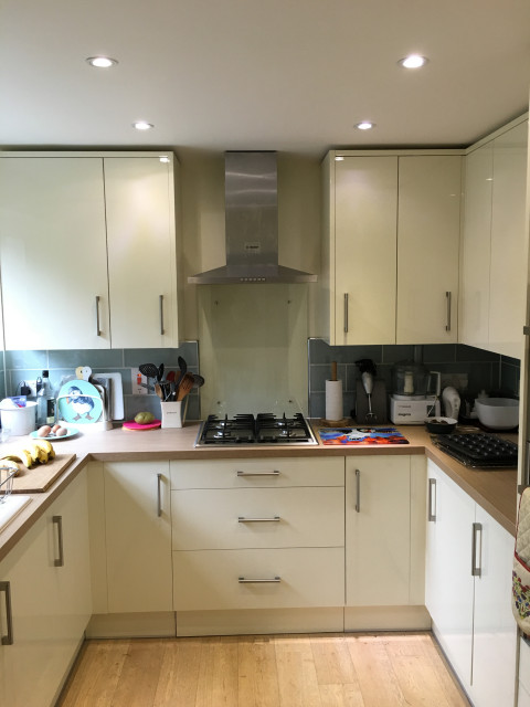 Bespoke Kitchen Installation &ndash; Hampton (TW12) trendy-koekken