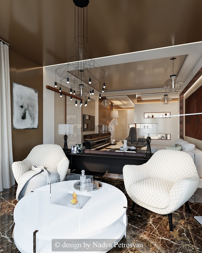 Белая лошадь и синие омары!)