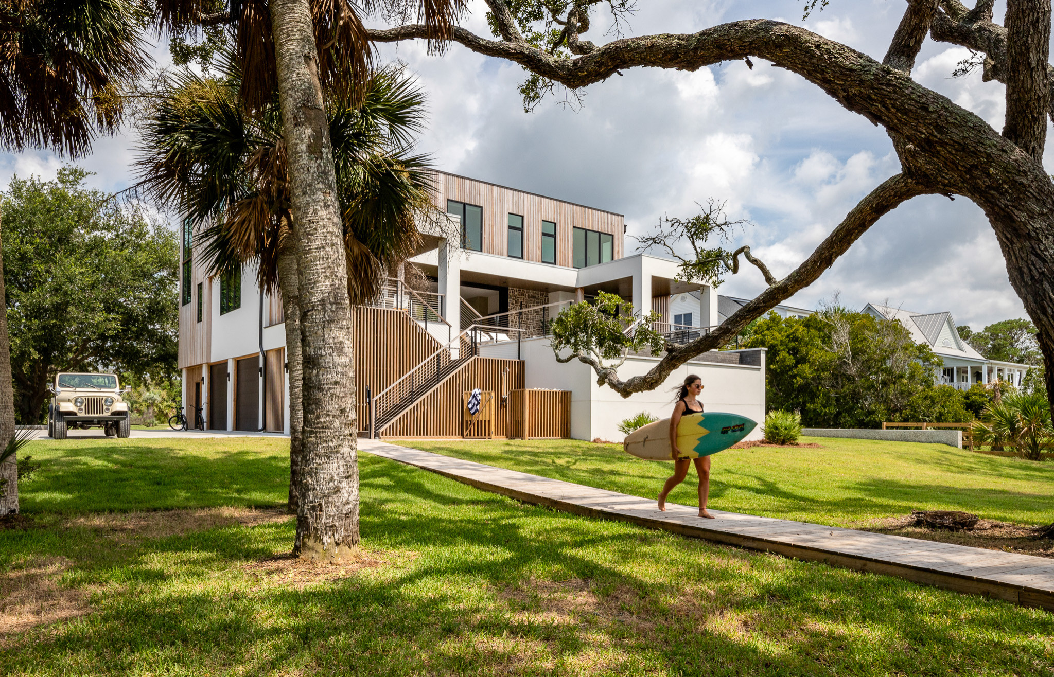 Island organic modern