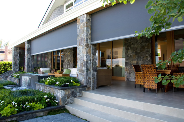 Retractable Screens Bring Outdoor Living Okanagan Style