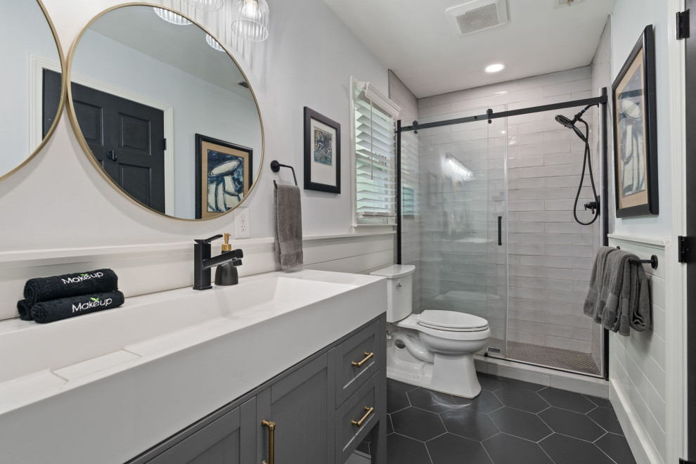 1950 River Way Drive