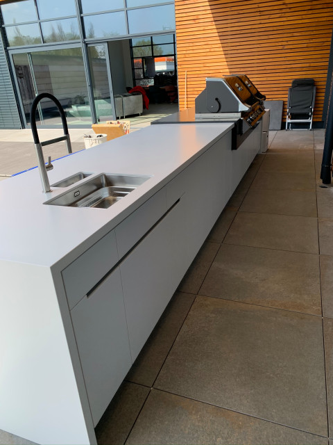 Outdoork&uuml;che Corian trendy-terrasse