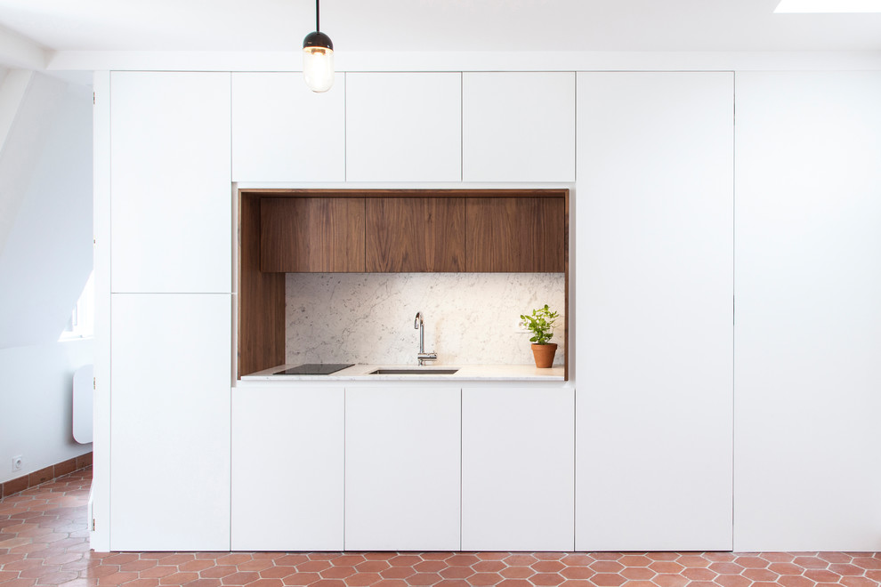 Réalisation d'une cuisine design.