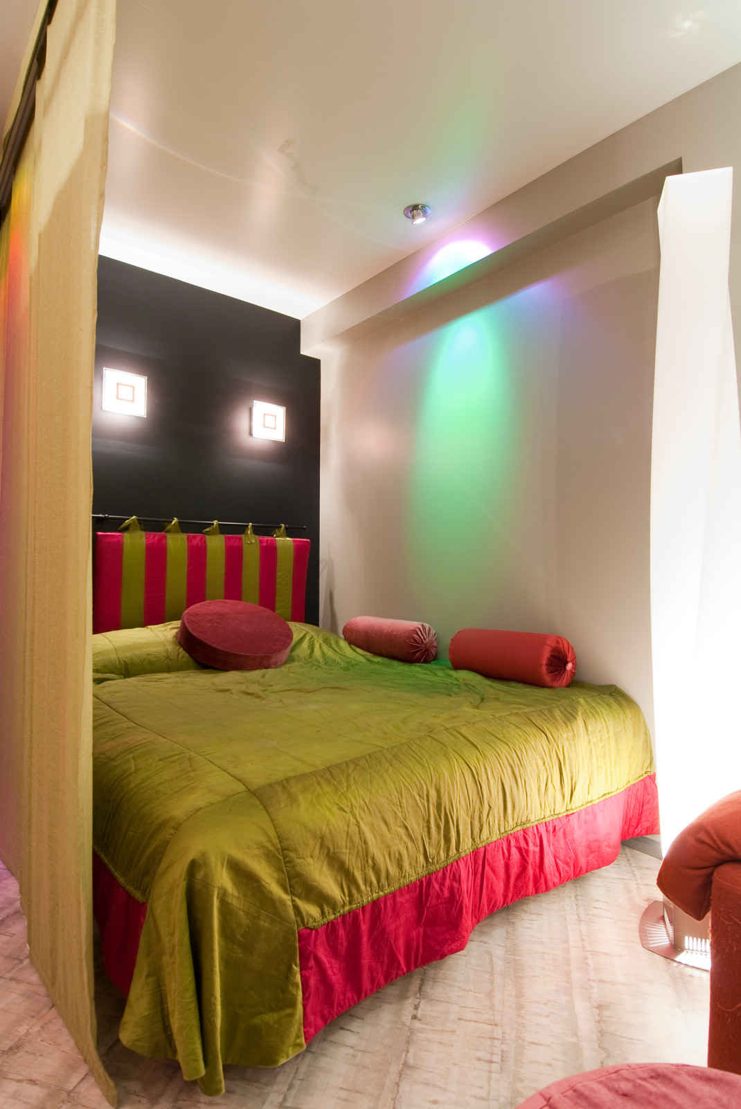 Кровать в "нише"