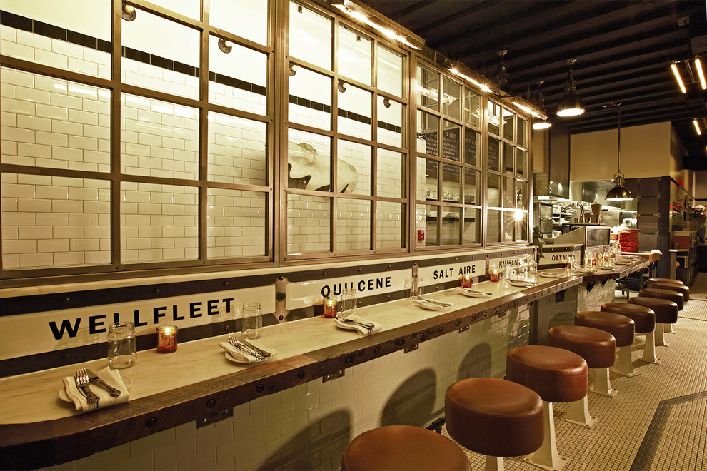 The Pearl, a Cameron Mitchell Restaurant