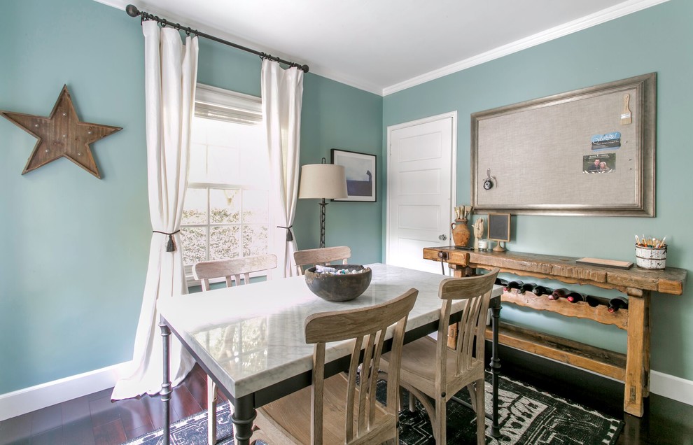 Home design - transitional home design idea in Los Angeles
