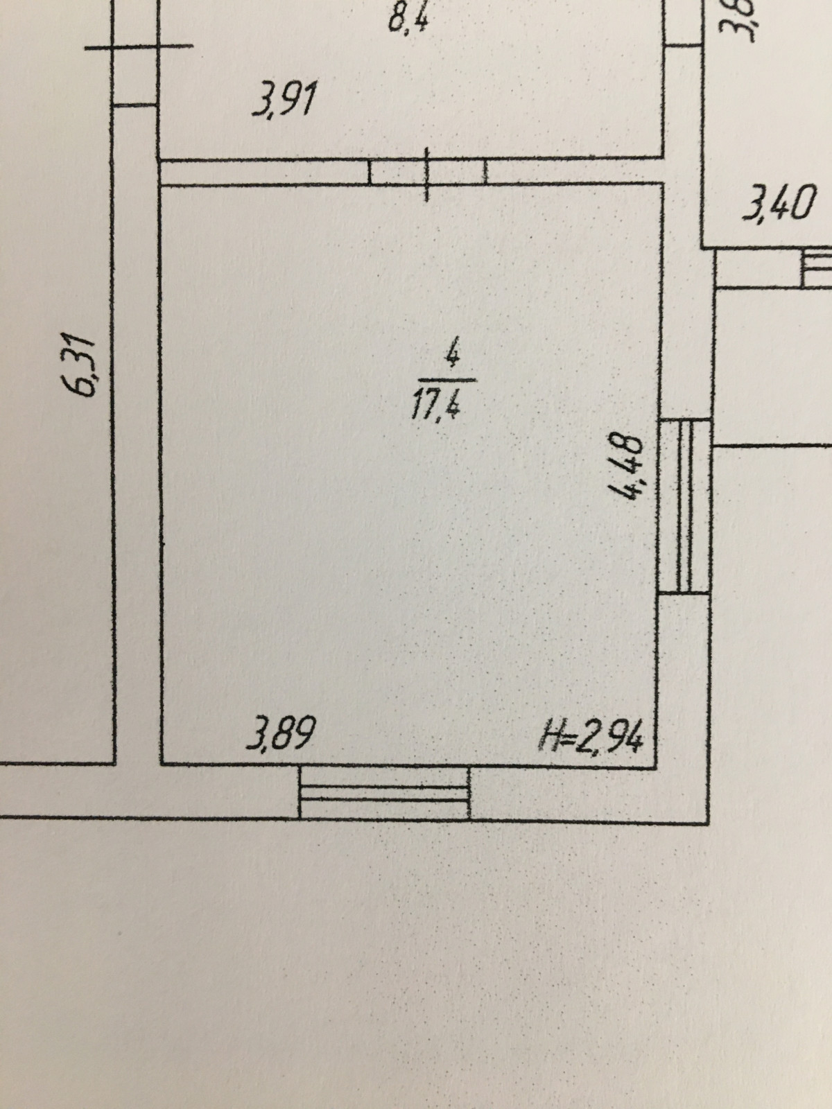 4F4D2235-0018-4FAE-B3C9-931DD494C7CD