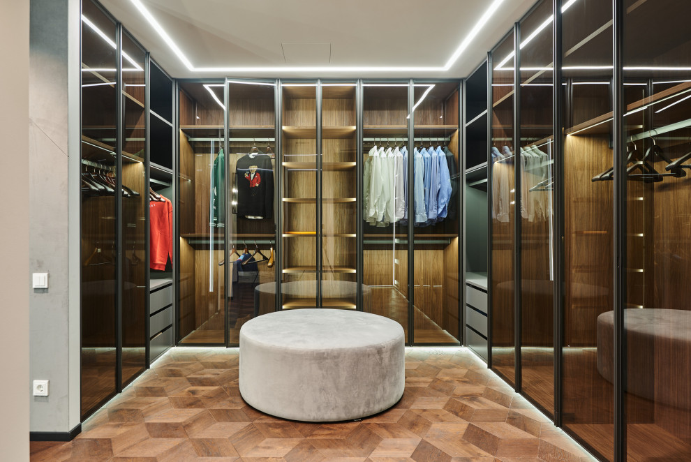 Петровский пр.2