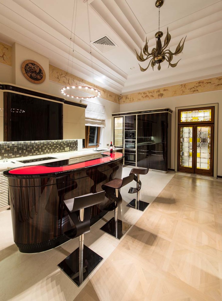 Гостиная с пещерной живописью