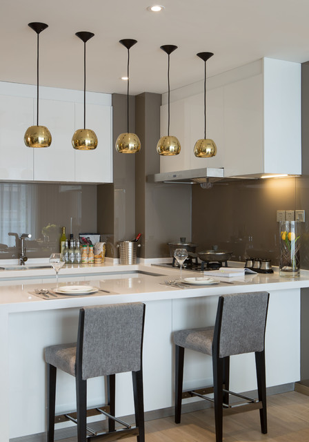 White Kitchen minimalistisch-kueche